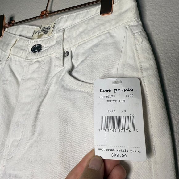 Free People High Rise Straight Flare Jeans Size 24 White 100% Cotton Frayed New - Picture 7 of 10